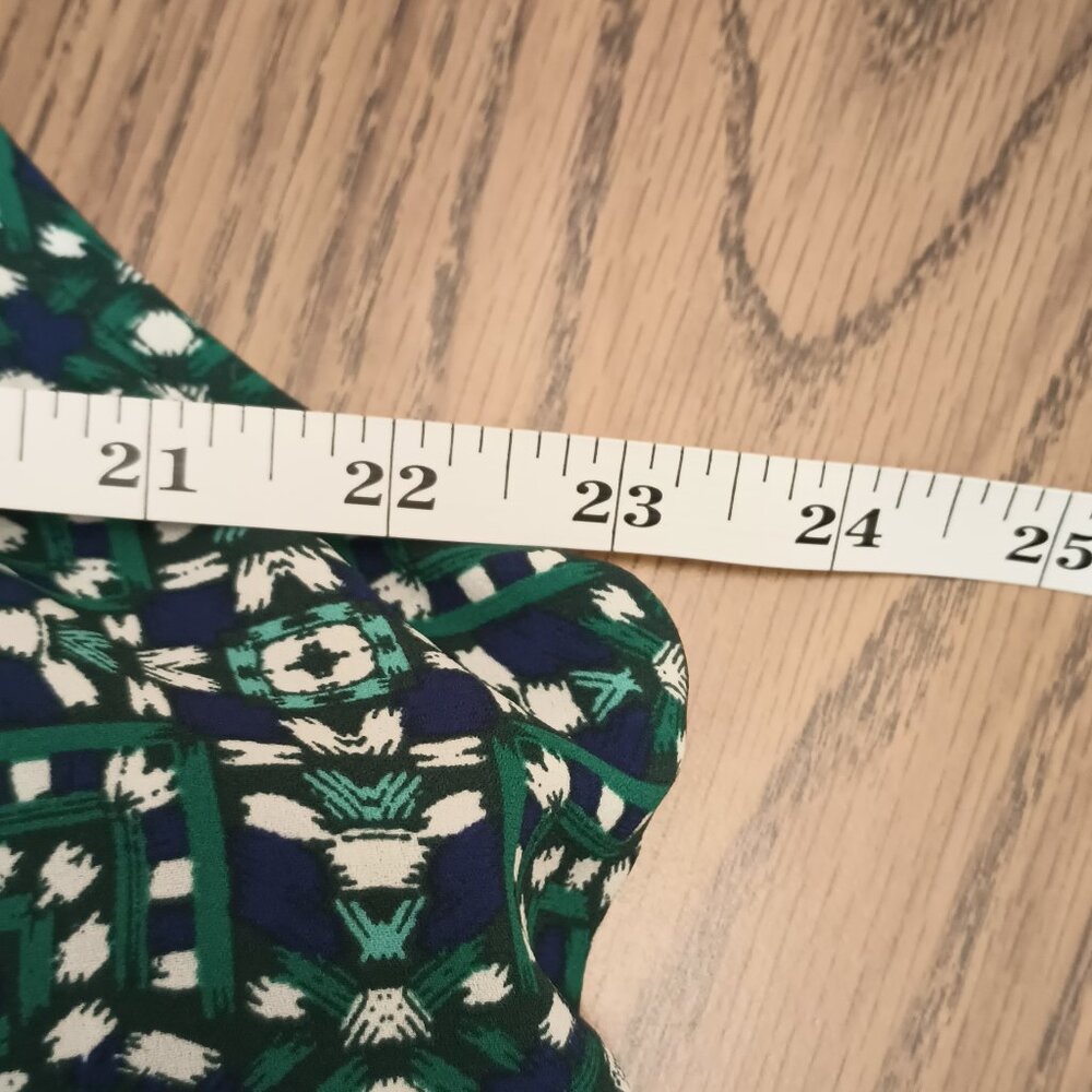 Loft Size XL Blue and Green Top (NWT) - Picture 5 of 12